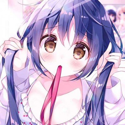 日本人不愿相信中国座椅给手机充电
